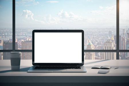现代设计师办公办公桌, 空白色笔记本电脑屏幕, 咖啡杯, 一些供应和全景城市景观与日光。模拟, 3d 渲染