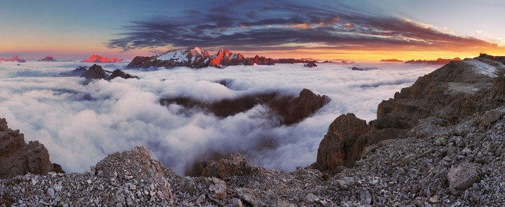 山 marmolada