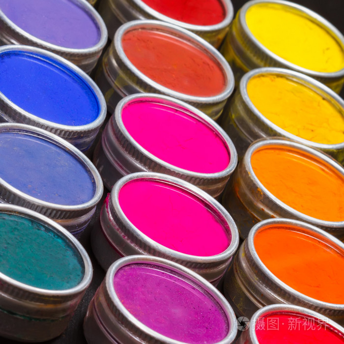 五颜六色的印度染料