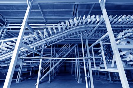 丙烯腈丁二烯手套生产线在一家工厂,也不丙烯腈丁二烯手套的生产