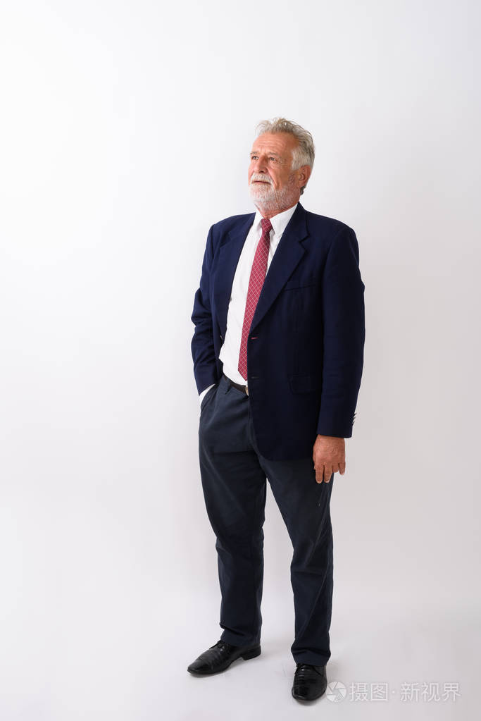 英俊的高级长胡子商人站立 w 的全身拍摄