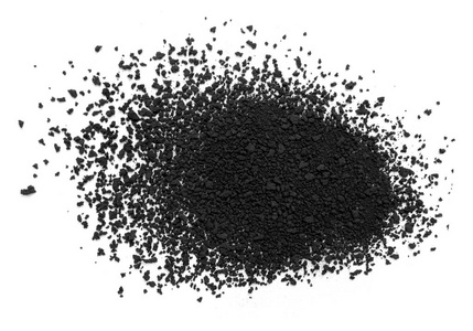 粉末科学白色背景上的黑色粉末活性炭照片