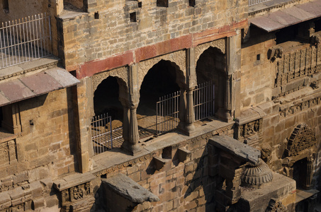  昌德  宝 Stepwell 在 Abhaneri 村