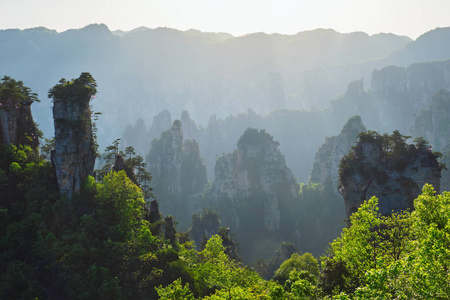 张家界山脉, 中国