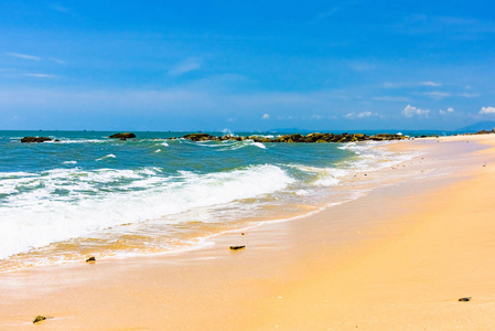 沙滩美丽的风景南中国海越南