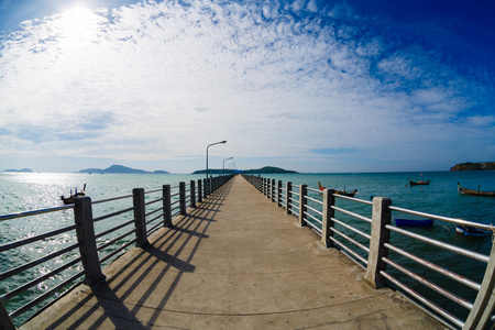 普吉岛 大海 天空 小船码头