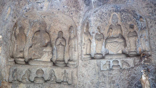 著名的龙门石窟佛像菩萨像