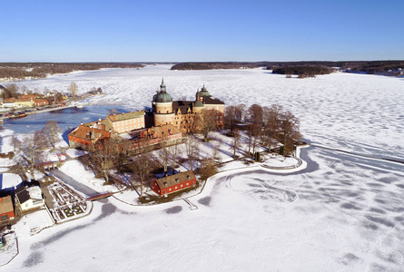 the16 世纪瑞典 Gripsholm 城堡冬季鸟瞰图