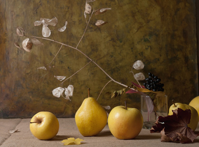 静物写生图片-静物写生素材-静物写生插画-摄图新视界