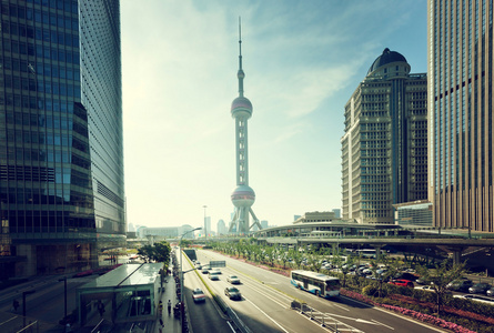 上海陆家嘴金融中心在路图片
