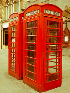 复古看伦敦电话亭