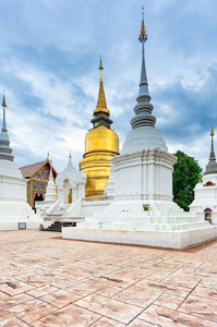 泰国寺庙 wat suan dok 与公墓在清迈泰国