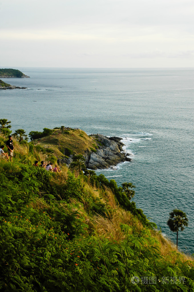 航班飞往普吉岛蓬贴海角照片-正版商用图片0a4o91-摄图新视界