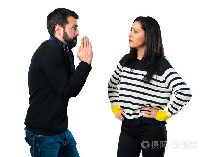 夫妇恳求在白色背景