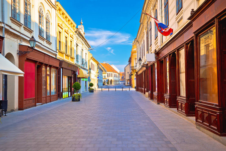 武科瓦尔城市广场和建筑街景, 克罗地亚 Slavonija 地区