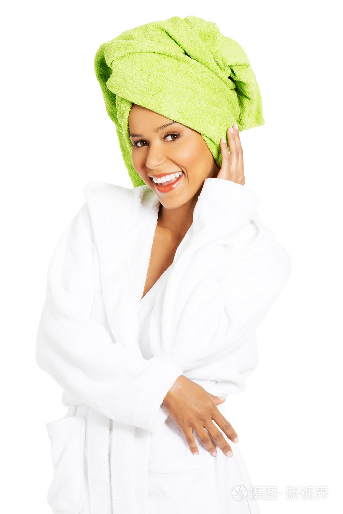 有魅力的女人裹头巾毛巾