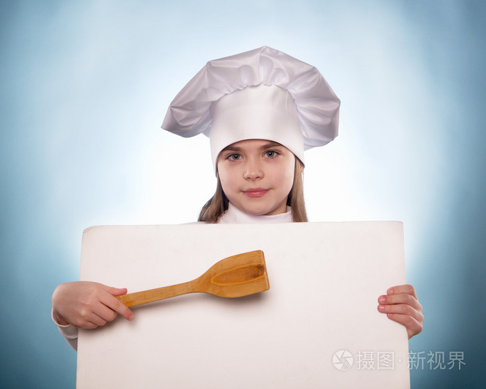 女孩与帽子厨师和孤立的广告牌