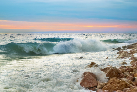 在海滩上的海浪