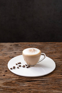 卡布奇诺咖啡杯在木背景咖啡店菜单