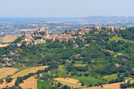 艾米利亚罗马涅的全景视图。意大利