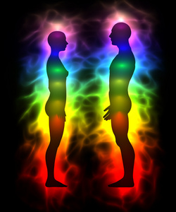 彩虹光环女人和男人的轮廓