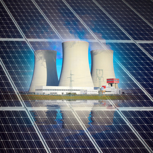 太阳能电池板和核发电厂