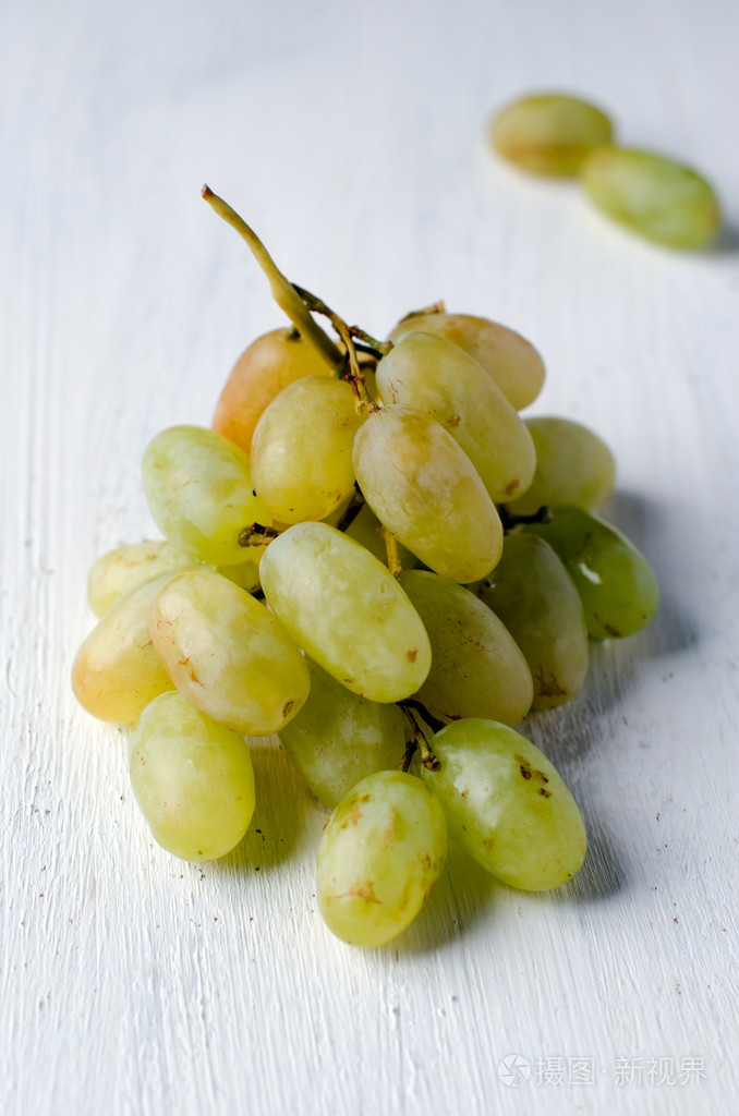 白色moschatus葡萄
