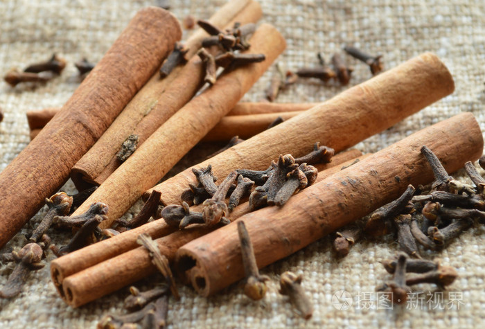 肉桂和丁香