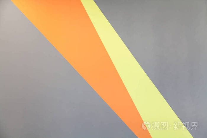 灰色,黄色和橙色三角形.对角线.设计师的位置