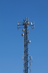 蜂窝移动无线输电杆塔照片