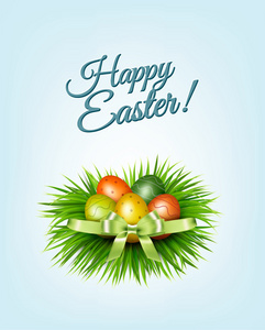 快乐的复活节背景。彩色复活节蛋在绿色草地上。Ve