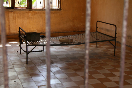 单元格tuol sleng 博物馆 s21 监狱,柬埔寨首都金边,柬埔寨照片