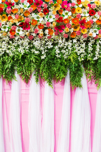 婚礼现场的美丽的花朵背景