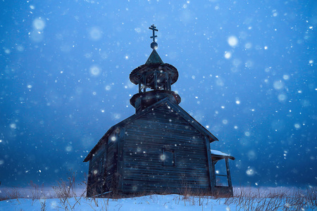 芬兰的木制教堂, 斯堪的纳维亚的冬季景观, 古老的建筑