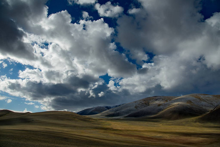 蒙古大草原上独特的天空之美