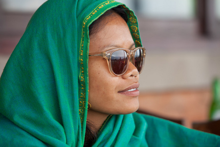 东南亚地区的女人图片