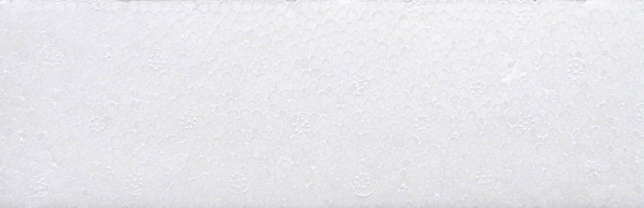 白色聚苯乙烯泡沫板, 优质泡沫塑料纹理背景, 封闭的多孔白色表面照片