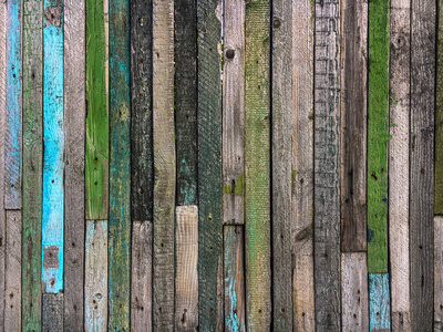 多彩的旧木板的背景