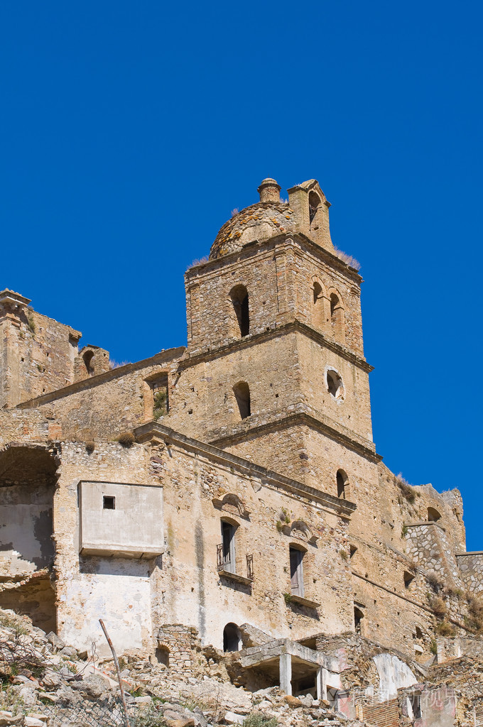 巴西利卡塔.意大利南部