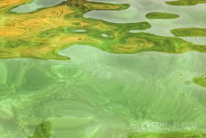 顶视图的美丽的绿松石海