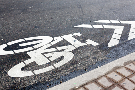 在街路上自行车符号