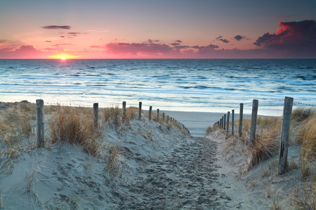 在日落之前北海海滩砂路径
