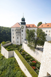 Pieskowa 斯卡拉城的文艺复兴城堡位于 Ojcw 国家公园