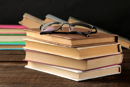 旧书.教育.学校.研究照片