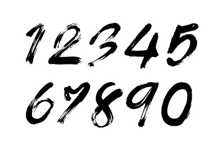 数字 09 在一个白色的背景上用毛笔写