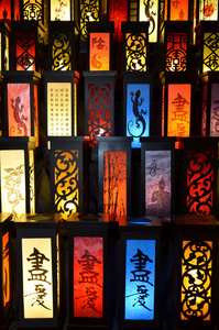 日本灯具的堆栈图片