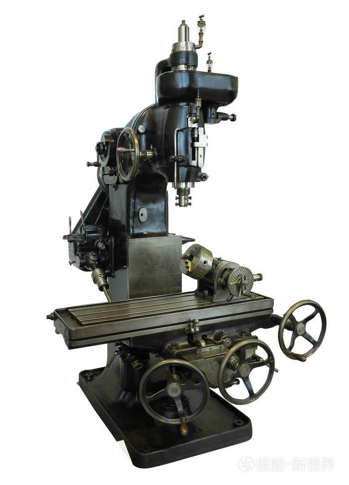 老式旧钻机工作台按白色背景隔离