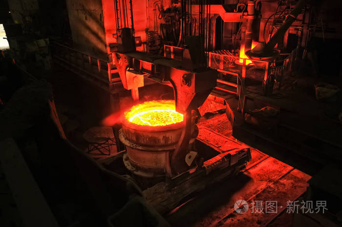 重工业冶金厂 busket 炉生产钢
