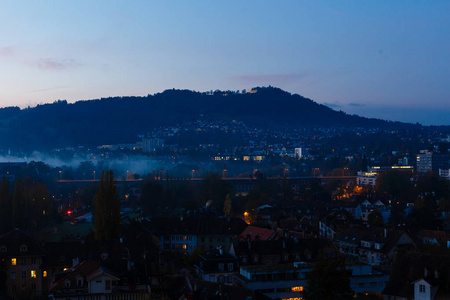 日落看法在伯尔尼, 瑞士的首都城市