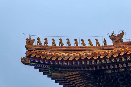 中国魅力中国皇家屋顶装饰 中国北京紫禁城一座小型建筑的屋顶魅力或